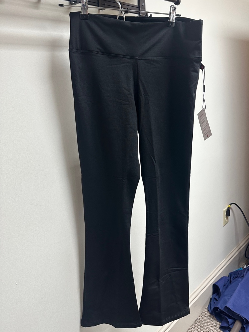 Black Women's Leggings with Flared Ankle - Brand: